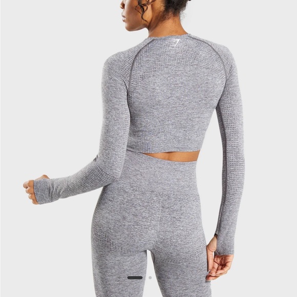 GymShark: Vital Seamless Long Sleeve Crop Top, Smokey Grey Marl, Size M - Picture 2 of 6